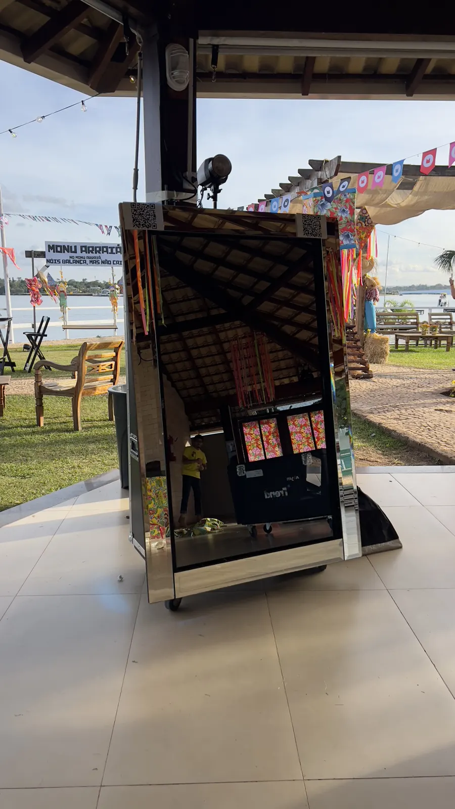 Espelho Mágico em evento — festa junina