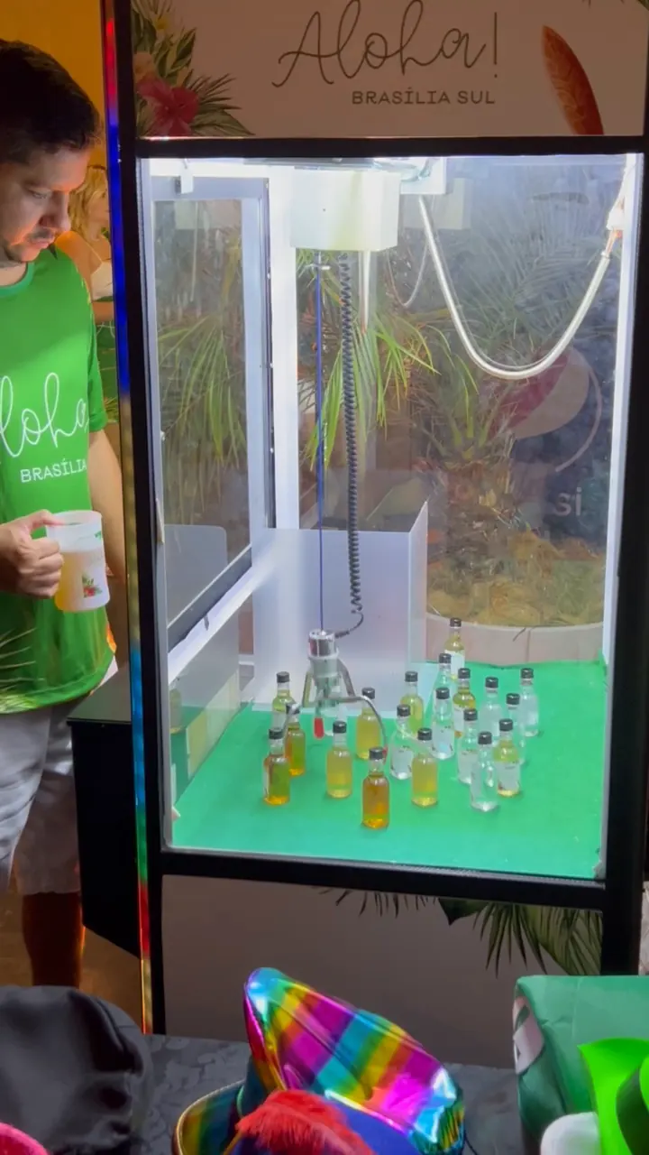 Grua de drinks em evento — evento