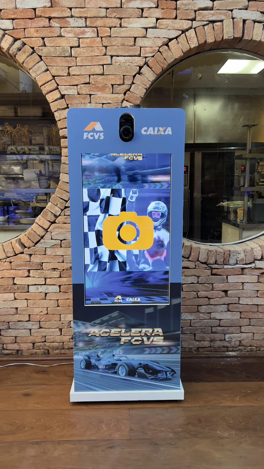 Totem 40" em evento — CAIXA São Paulo