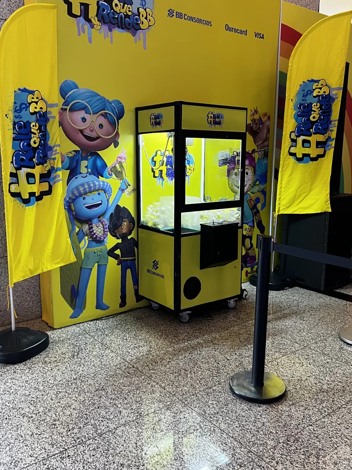 Grua - Mais Brindes — Ativações Promocionais